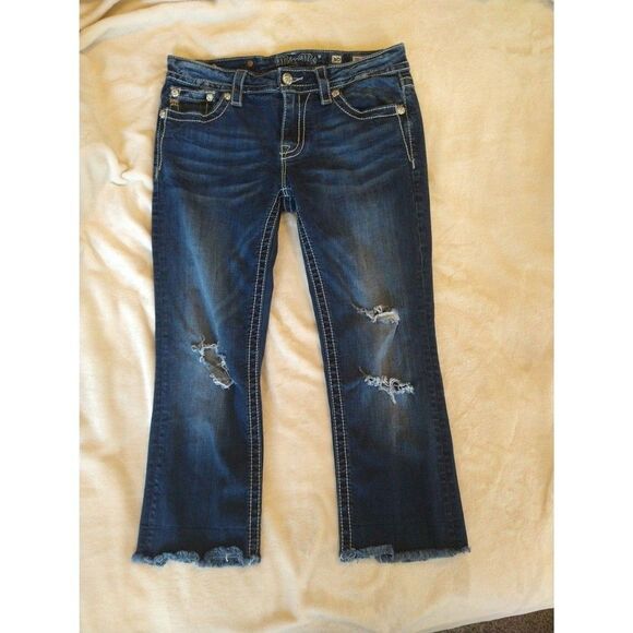 Miss me  distressed freyed cropped Size 30 Jeans  jeans Y2K Boho - Picture 2 of 9